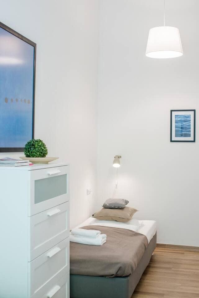 Brand New Central Ac Apartment 布达佩斯 外观 照片