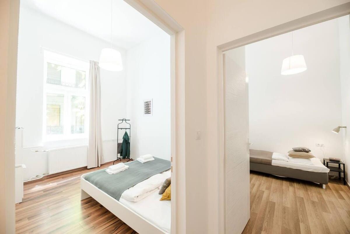Brand New Central Ac Apartment 布达佩斯 外观 照片